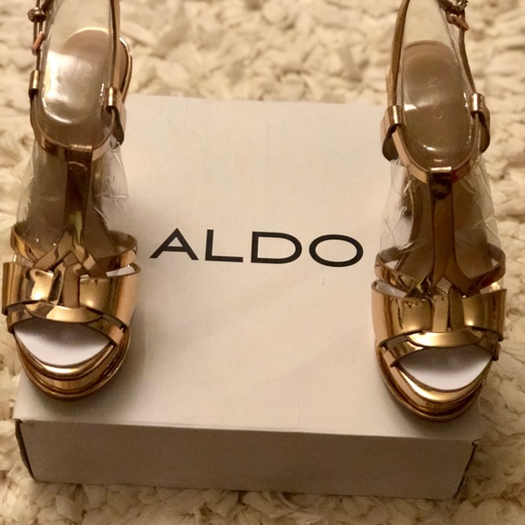 NIB! ALDO Gold Stiletto Sandals - Picture 5 of 7